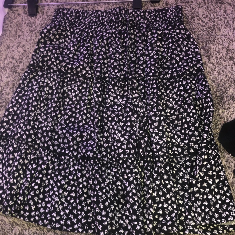 Black floral skirt